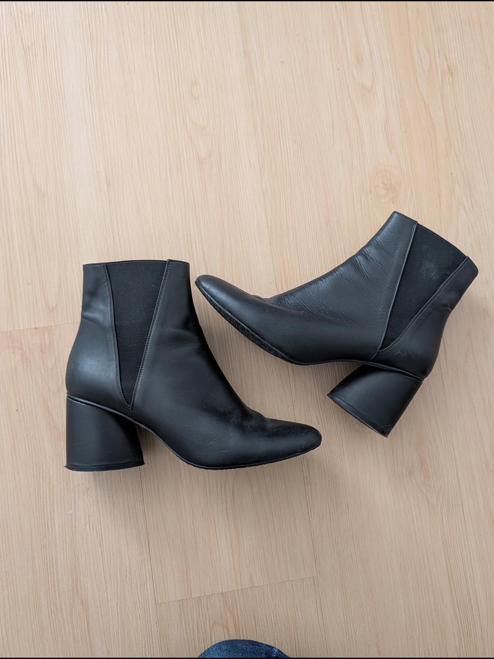 Audley Chelsea Boots
